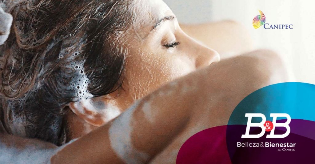 Tips para lavar tu cabello y mantenerlo saludable y brillante